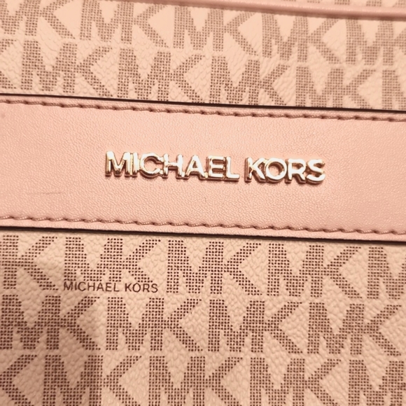 Purse - Picture 8 of 11